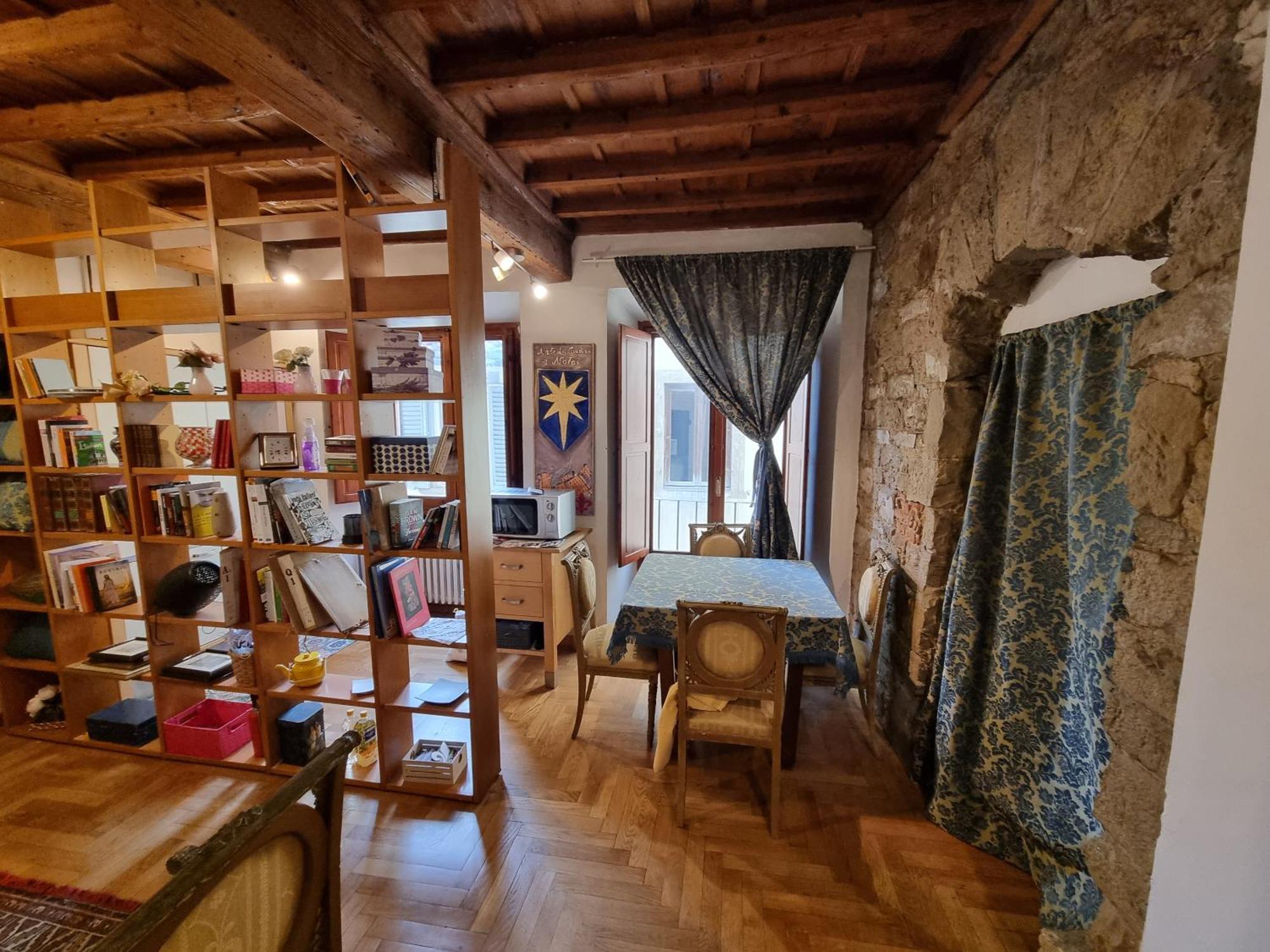 La Sede Dell'Arte Monolocale Studio E Camere In Torre Medievale Vicino A Duomo E Piazza Signoria Florença Exterior foto