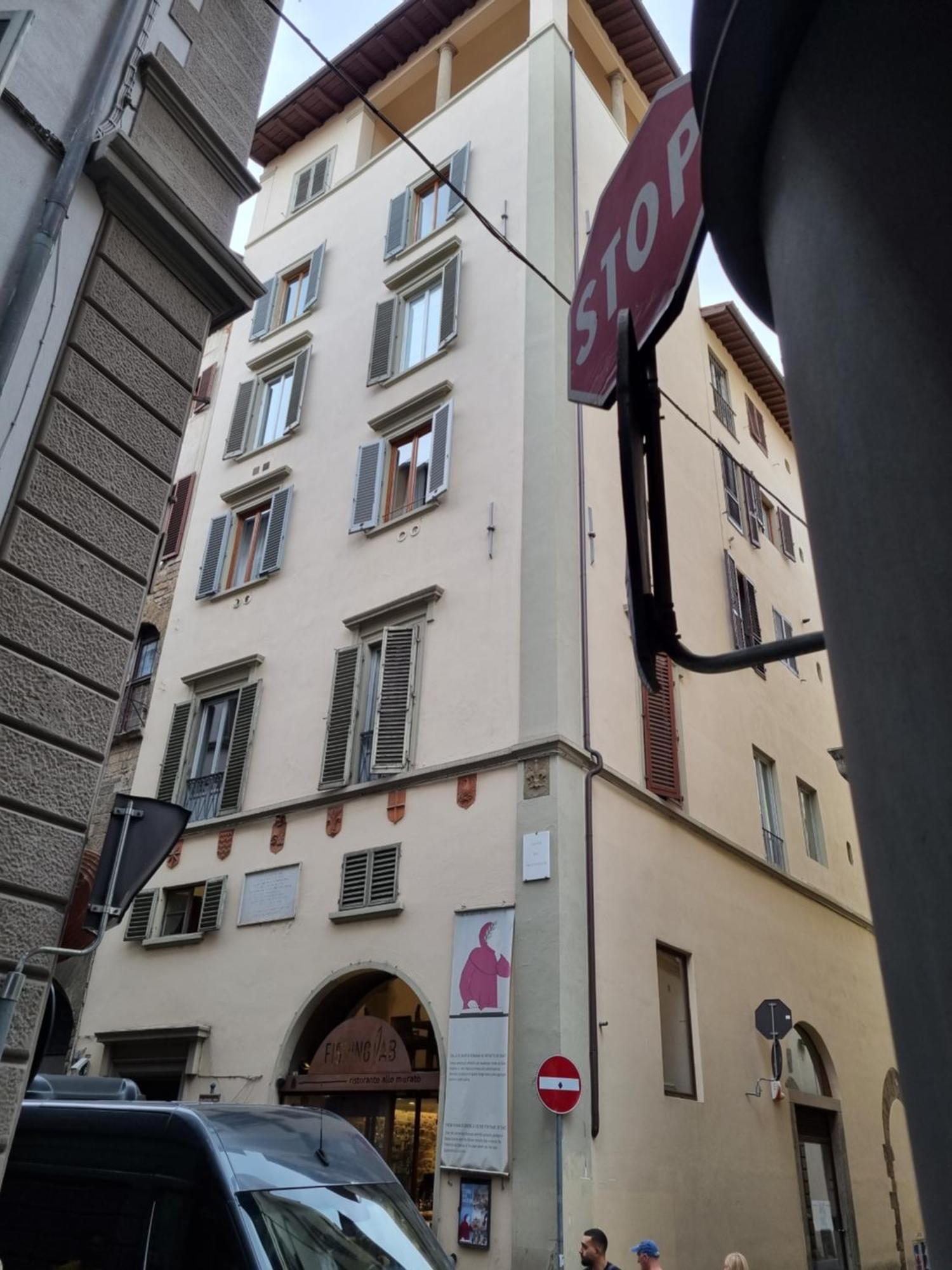 La Sede Dell'Arte Monolocale Studio E Camere In Torre Medievale Vicino A Duomo E Piazza Signoria Florença Exterior foto